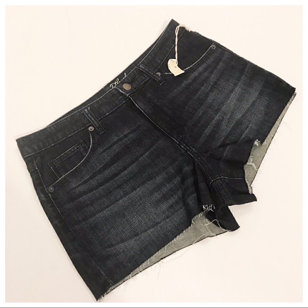 NWT Universal Thread Short Shorts   - Picture 2 of 9